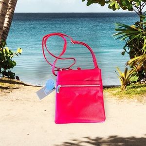 NWT GIANI BERNINI Softy Core Red Leather Crossbody purse